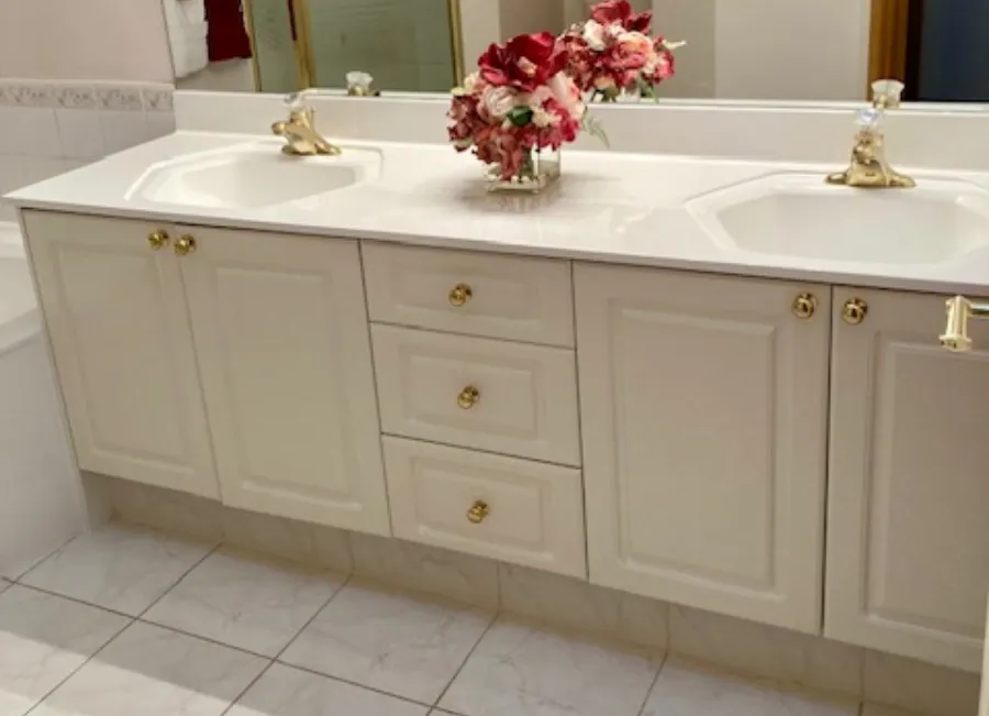 jetted tub after refinishing