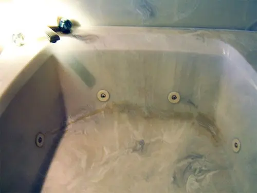 cultured marble tub with cracks